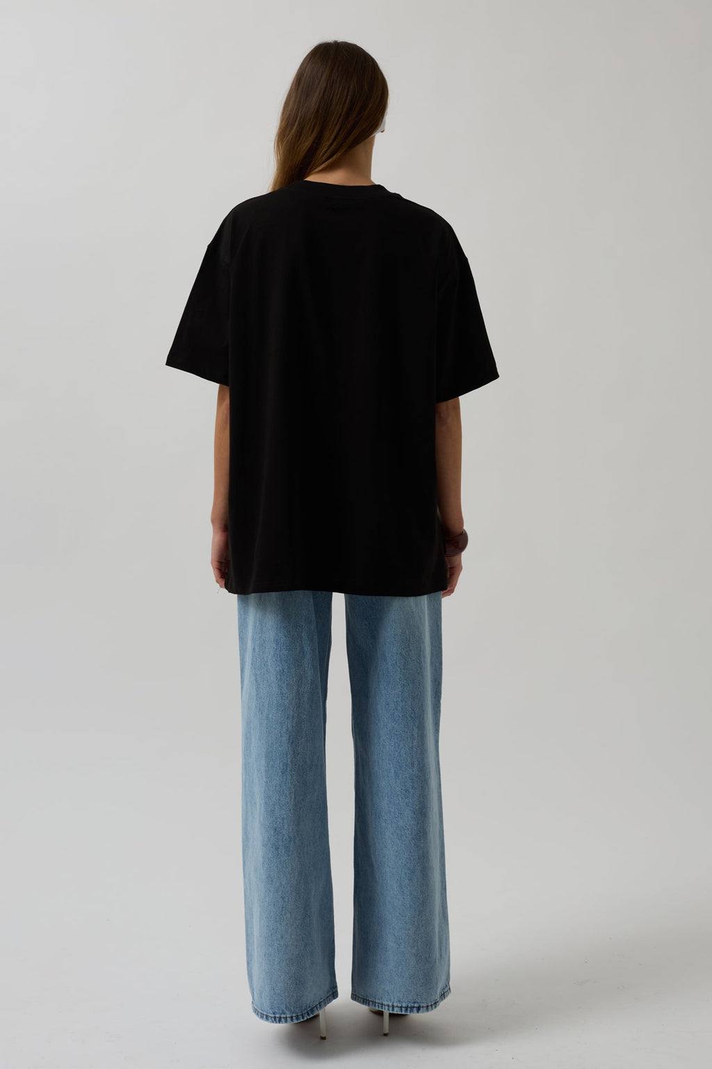 Siri On Baskili Oversize Black T-Shirt