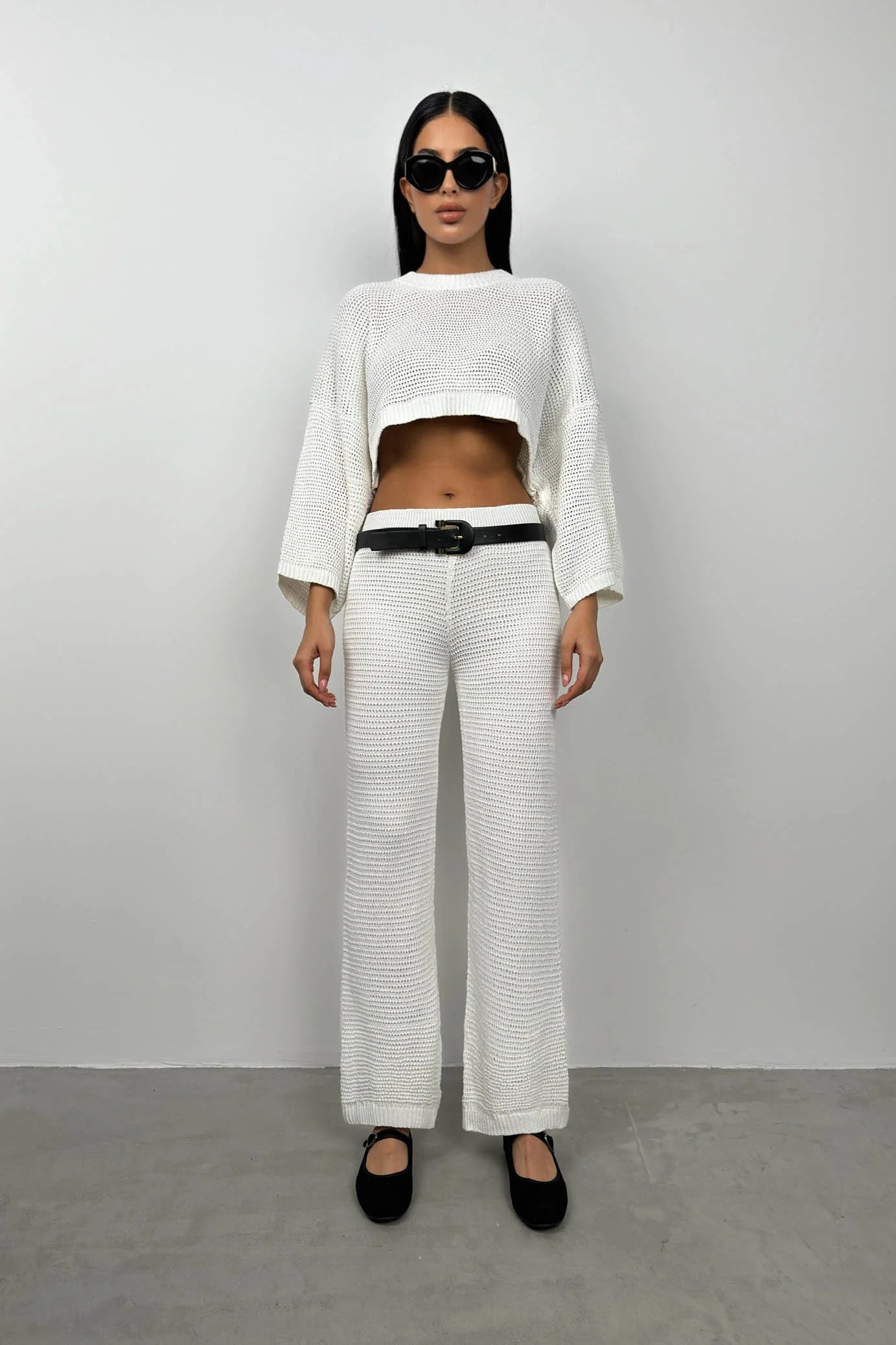 Oversize Knitted Blouse White Trousers Set