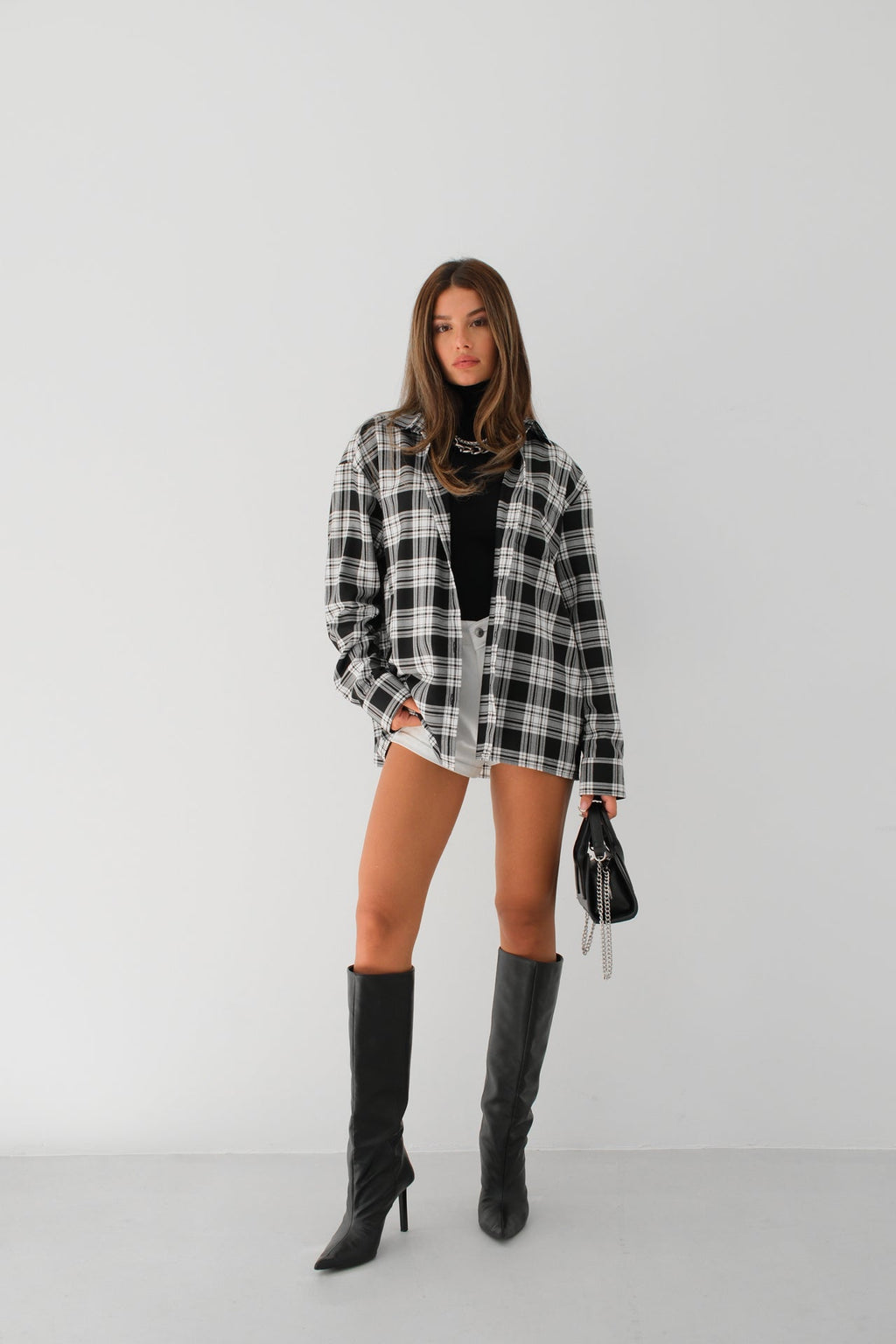 Oversized Plaid Black Shirt