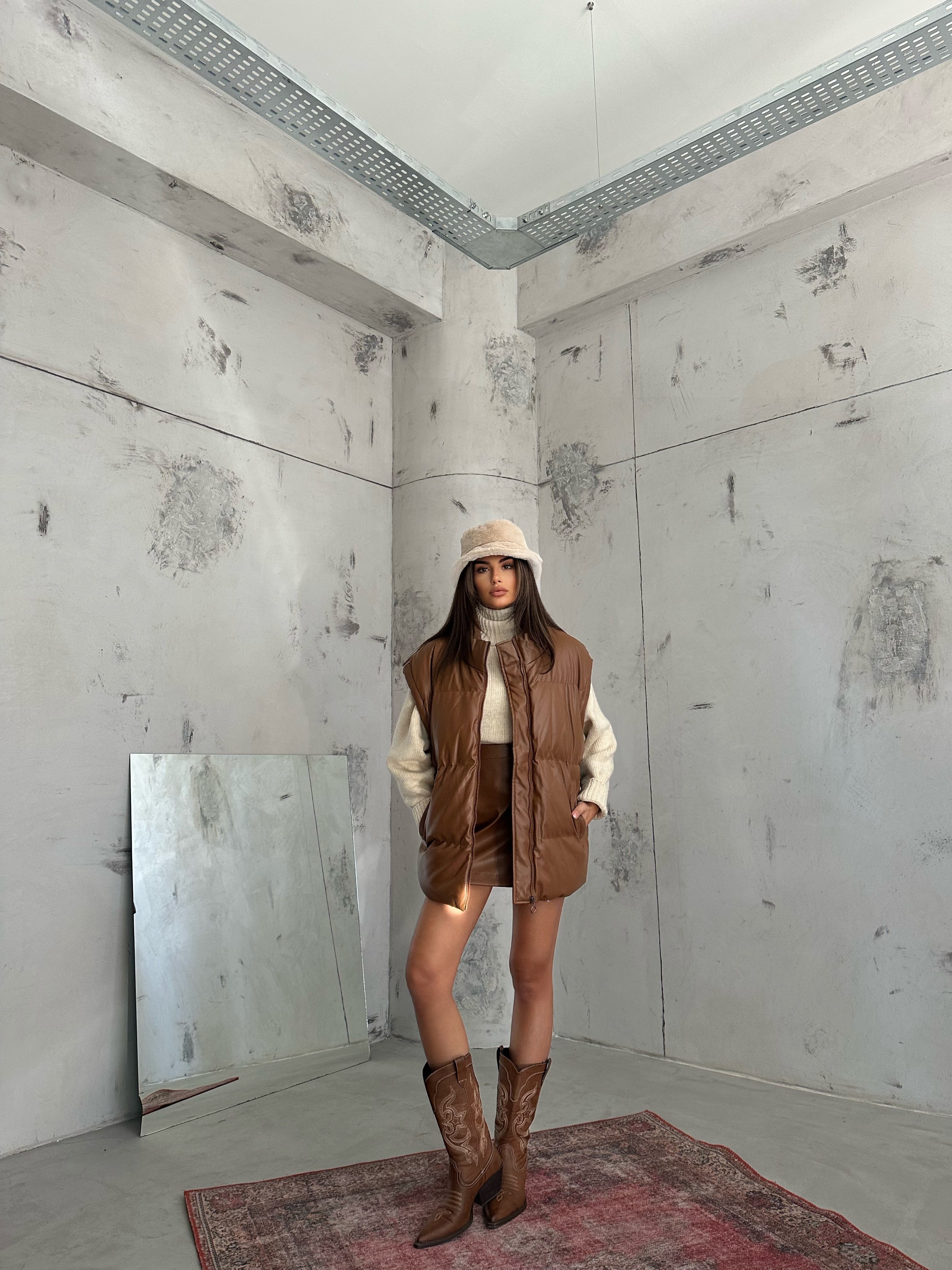 Oversize Sisme Taba Deri Vest