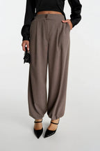 Elastic Both Detail Mink Pleated Pants
