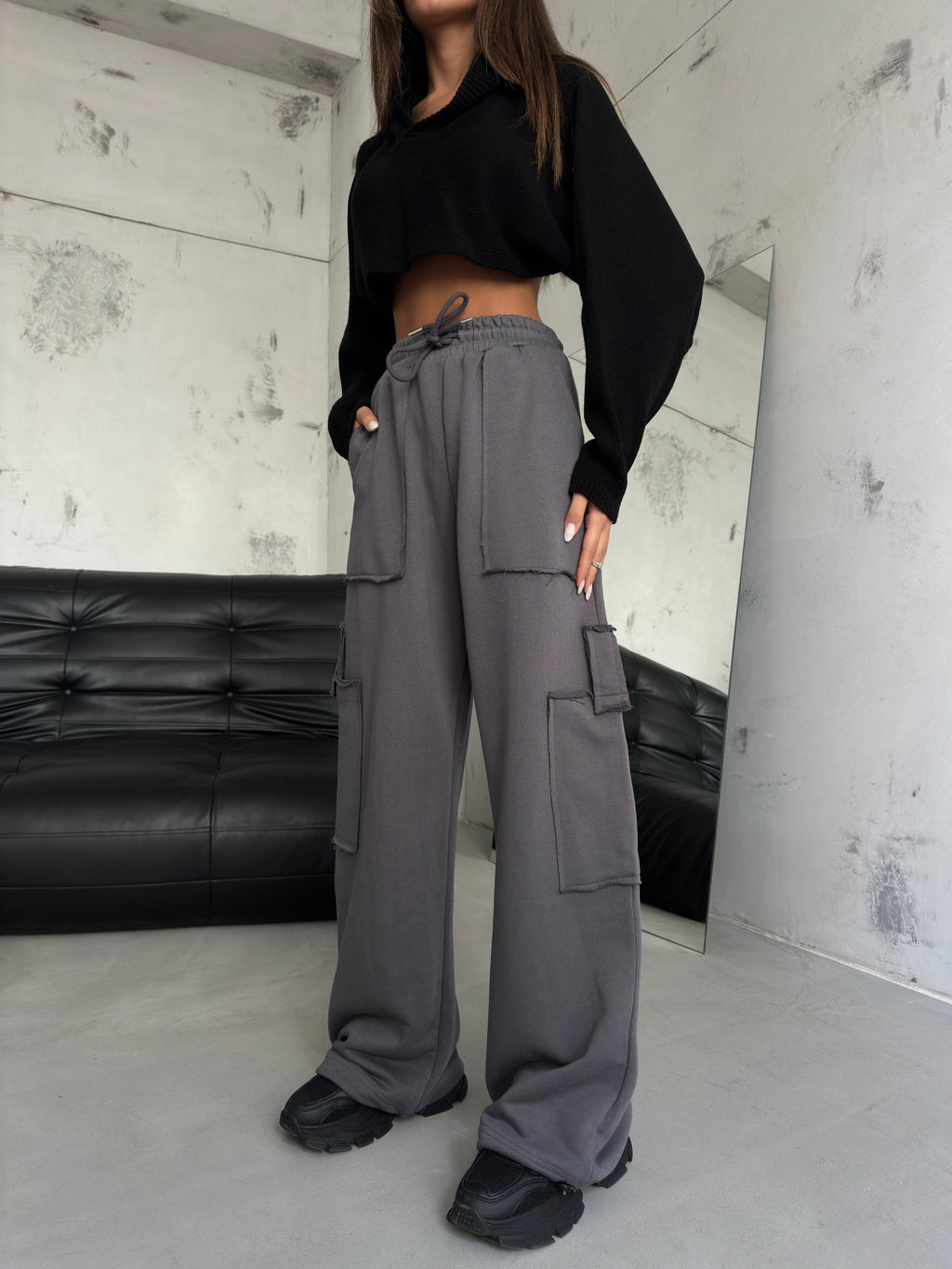 Elastic Cuff Cargo Pocket Gray Sweatpants