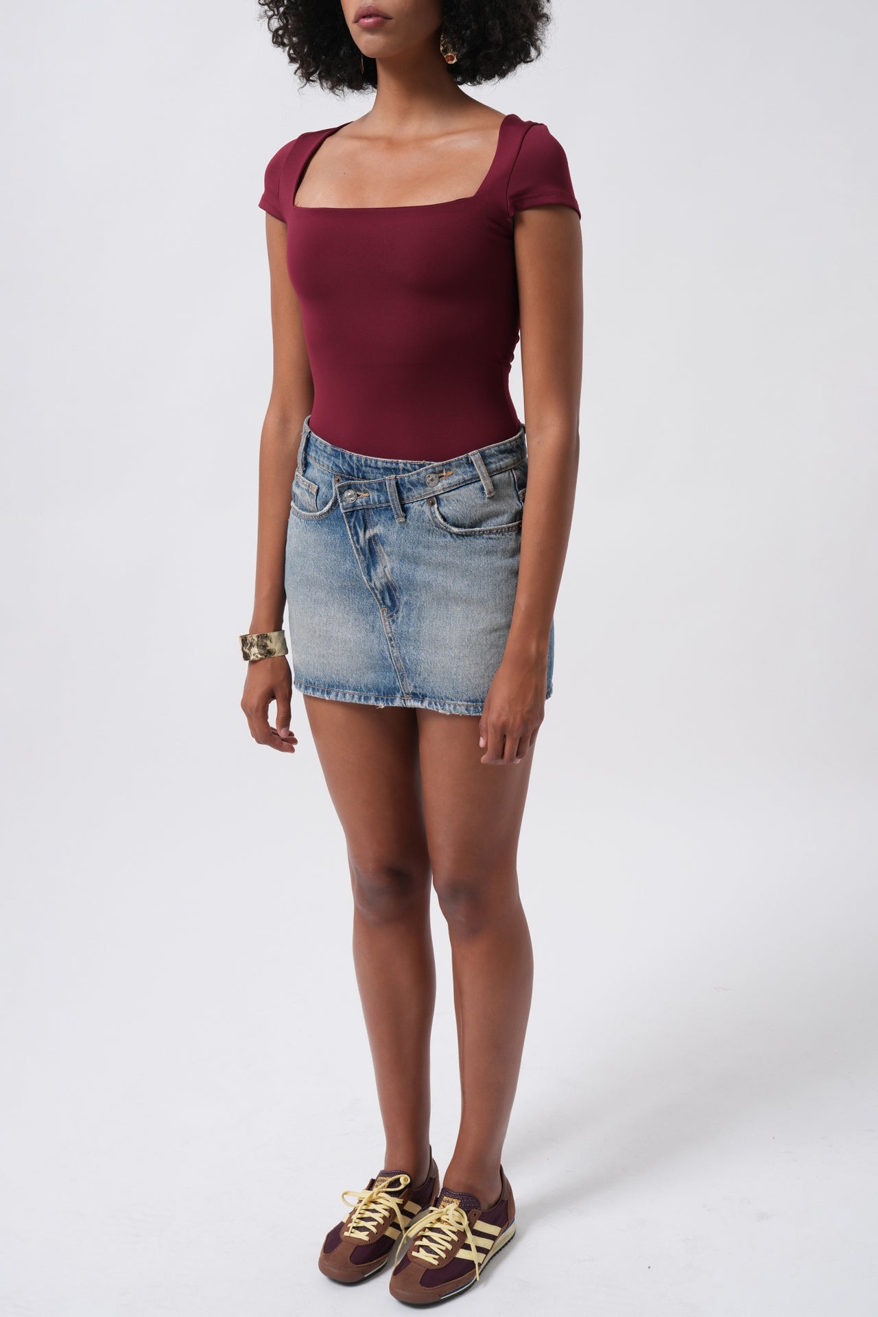 Window Detail Mini Cut-Out Burgundy Blouse