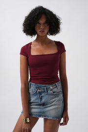 Window Detail Mini Decollete Burgundy Blouse
