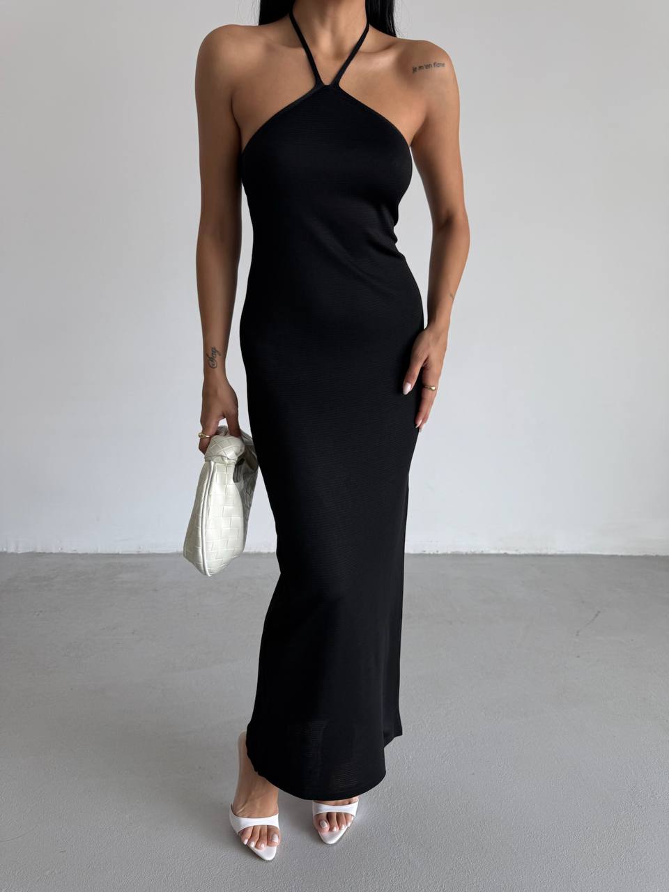 Cross Straps Maxi Black Dress