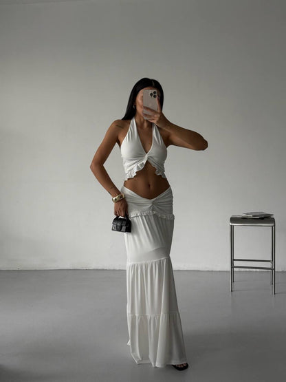 Asymmetric Waist Ecru Skirt with Gathered Detail