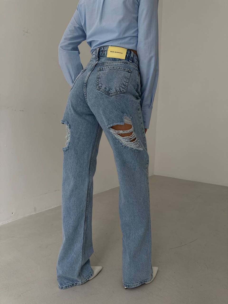 Back Laser Cut Wide Leg Blue Jeans + T-shirt