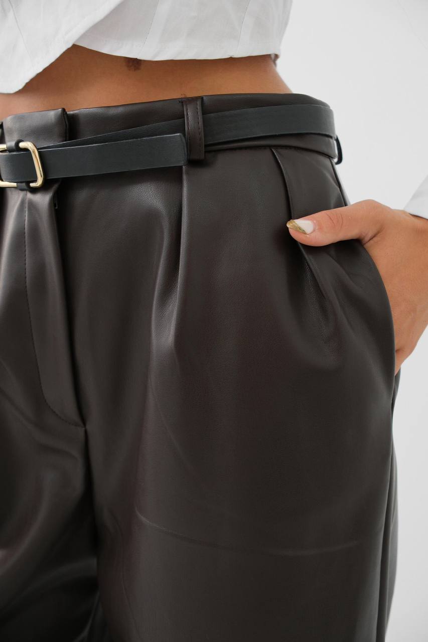 Pleated Wide Leg Black Leather Trousers