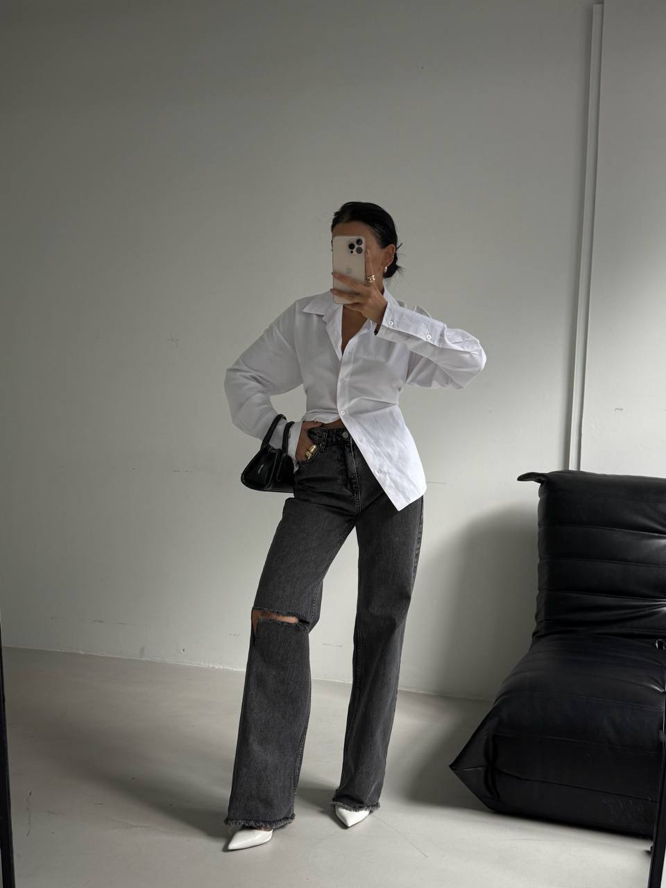 Low Waist Knee Fold Black Jeans