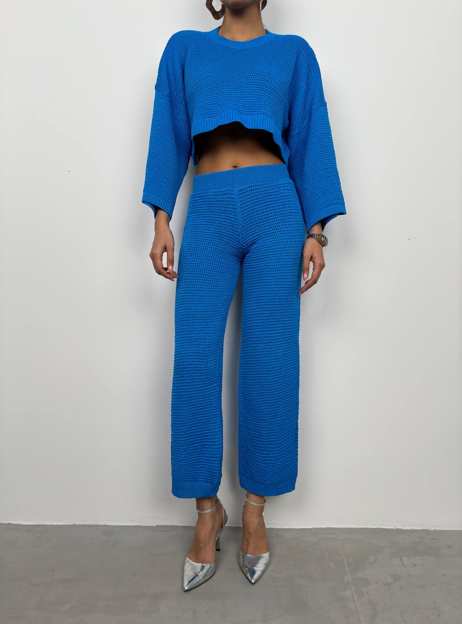 Oversize Knitted Blouse Blue Trousers Set