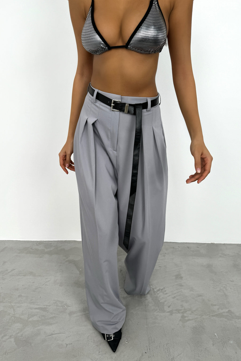 Pleat Detail Waistted Light Gray Pants