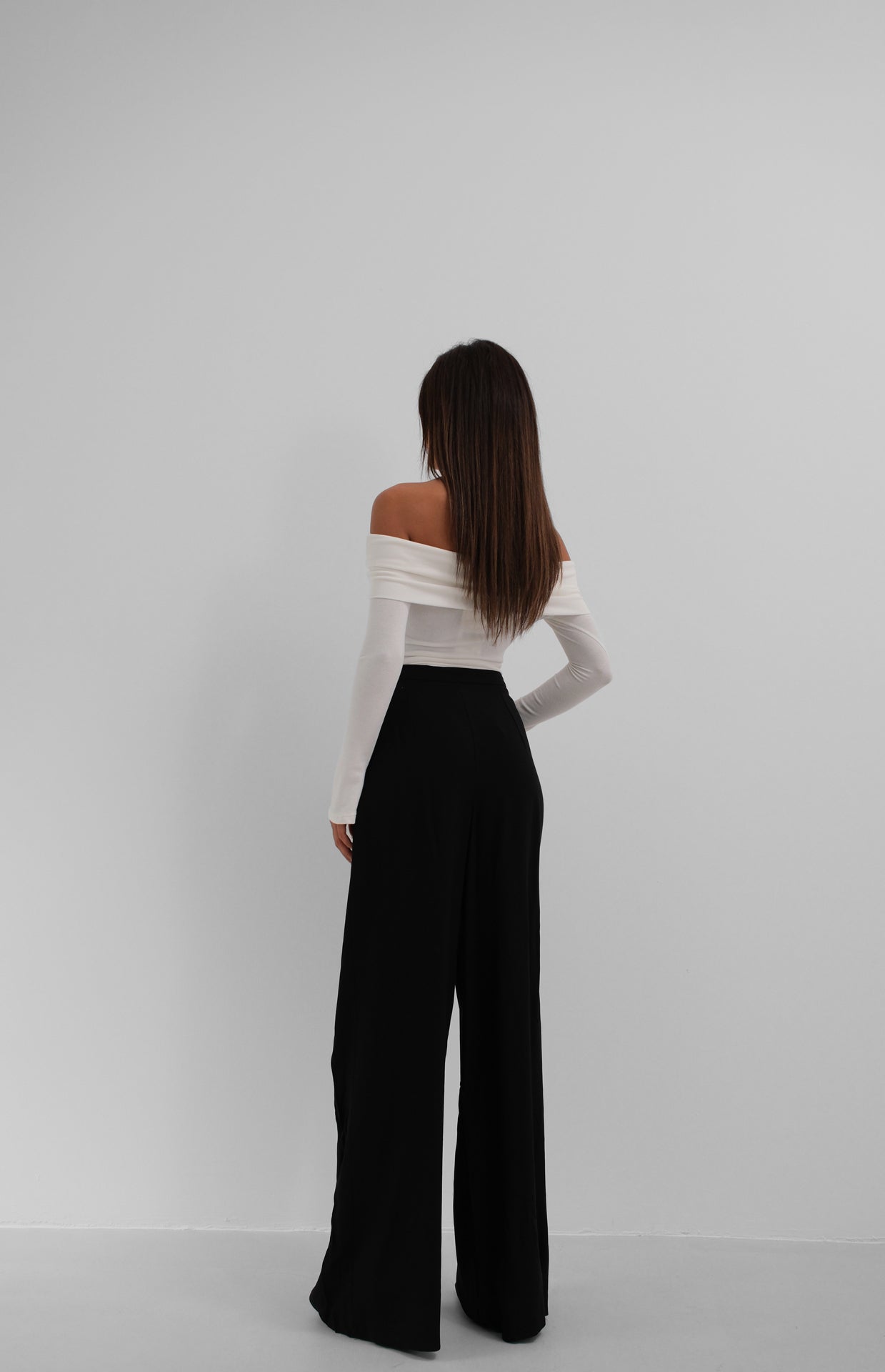 Pleated Wide Fit Black Pants