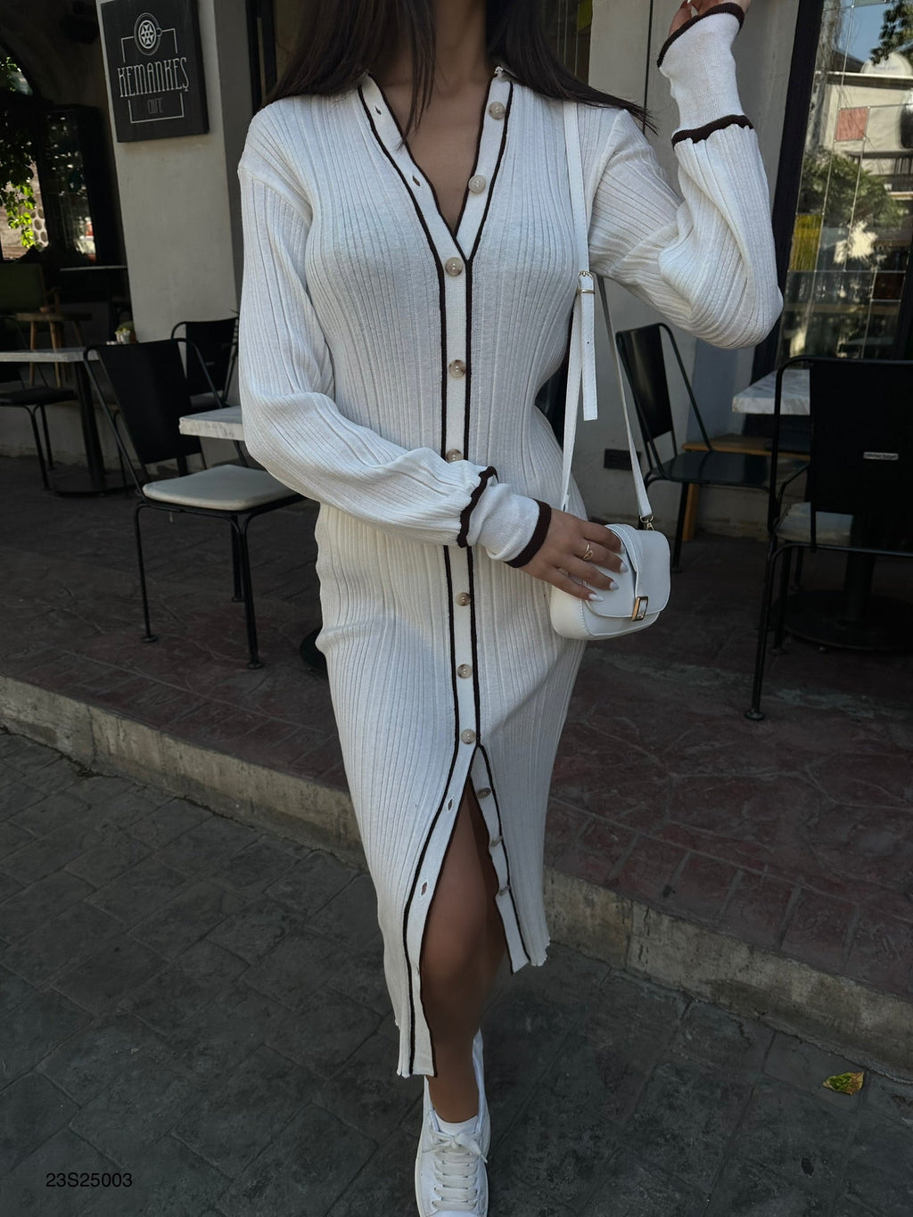 Polo Collar Buttoned White Dress
