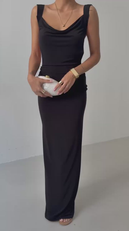 Backless Maxi Black Dress