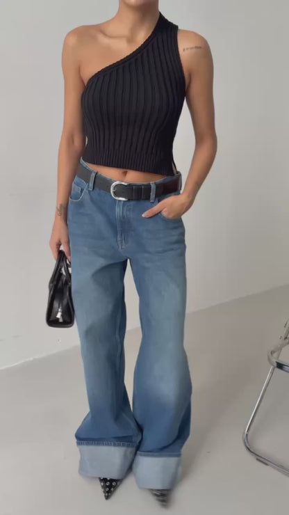 One Shoulder Knitted Black Blouse