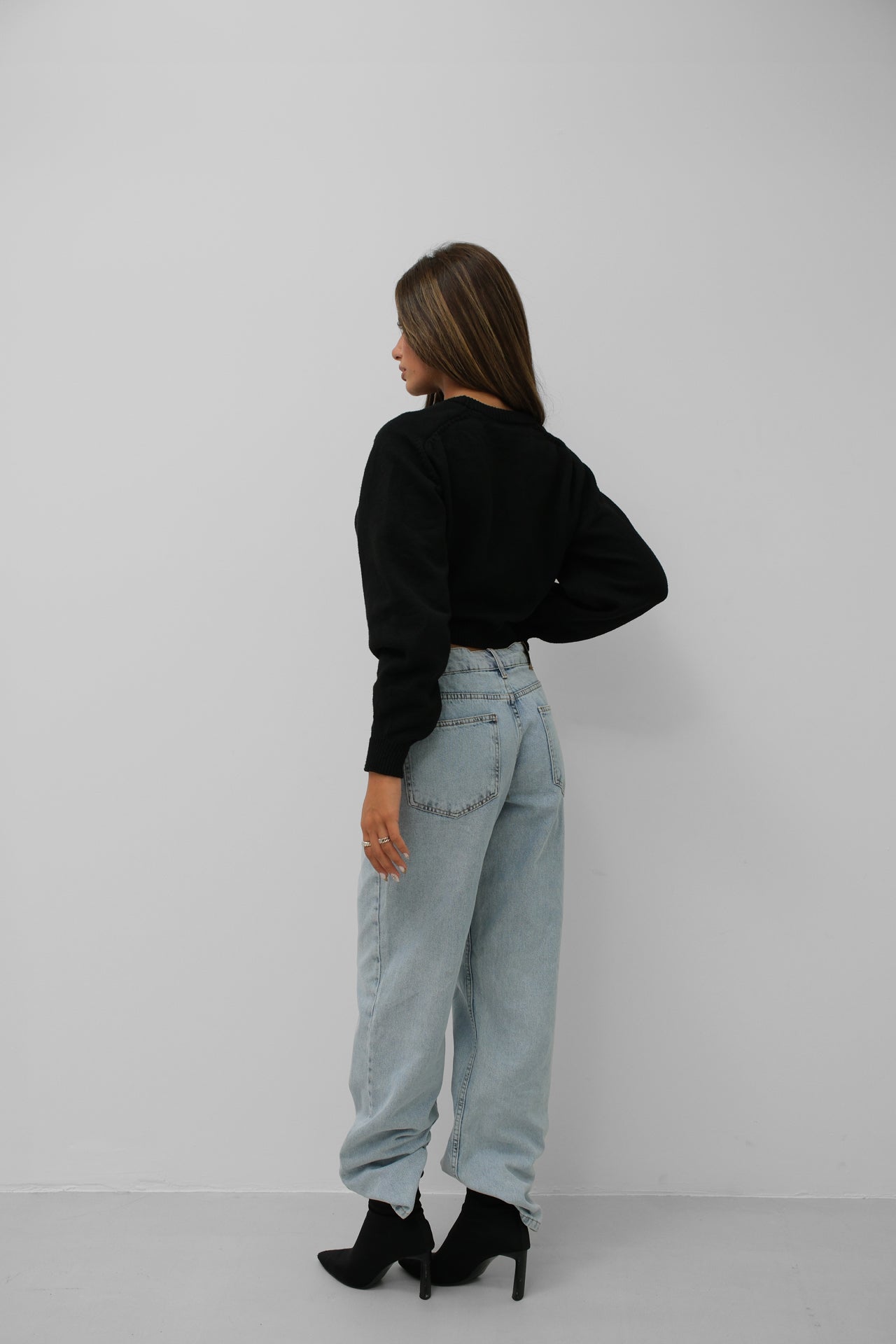 Raglan Sleeve Crop Black Knit Sweater