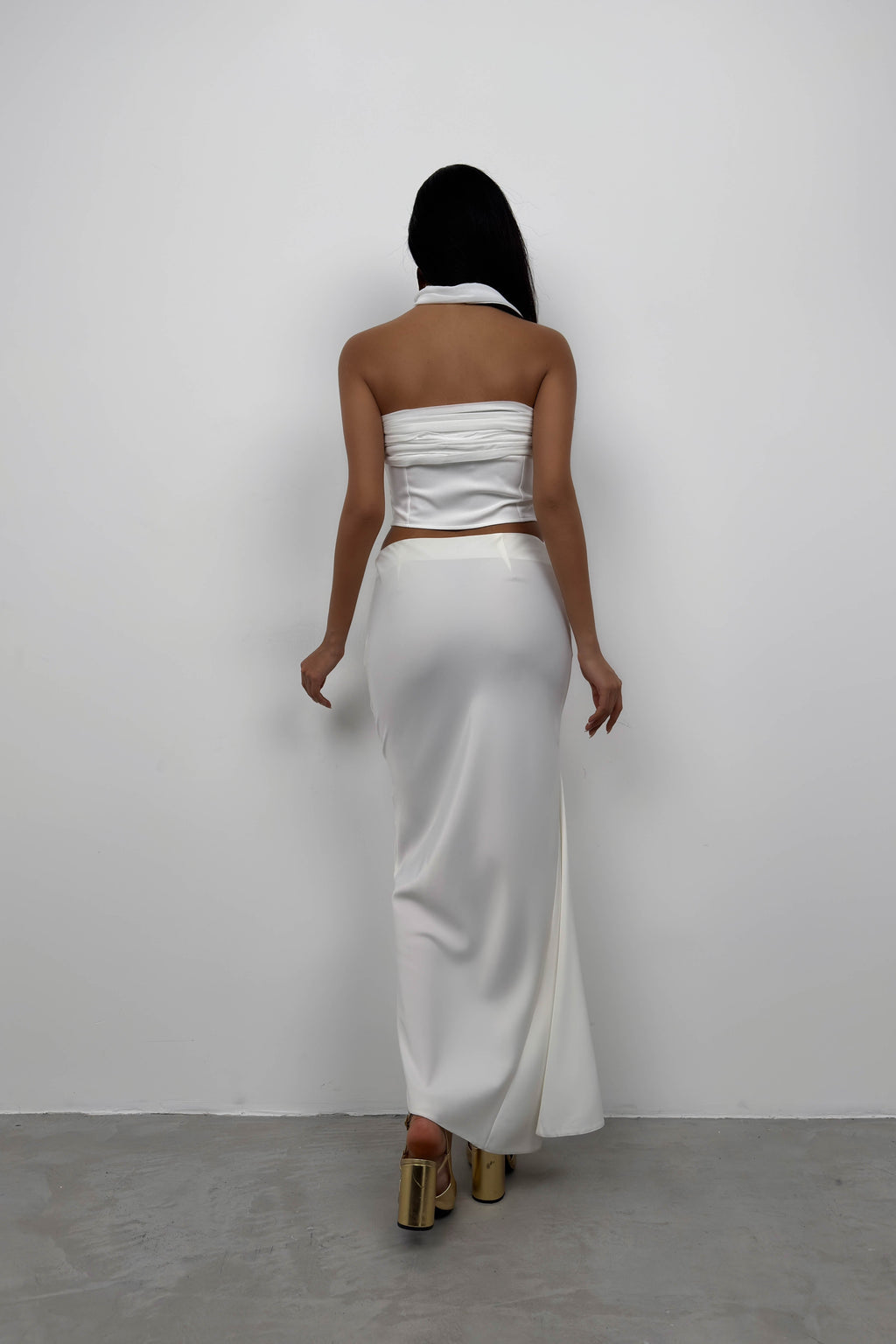Sal Detay White Strapless Blouse