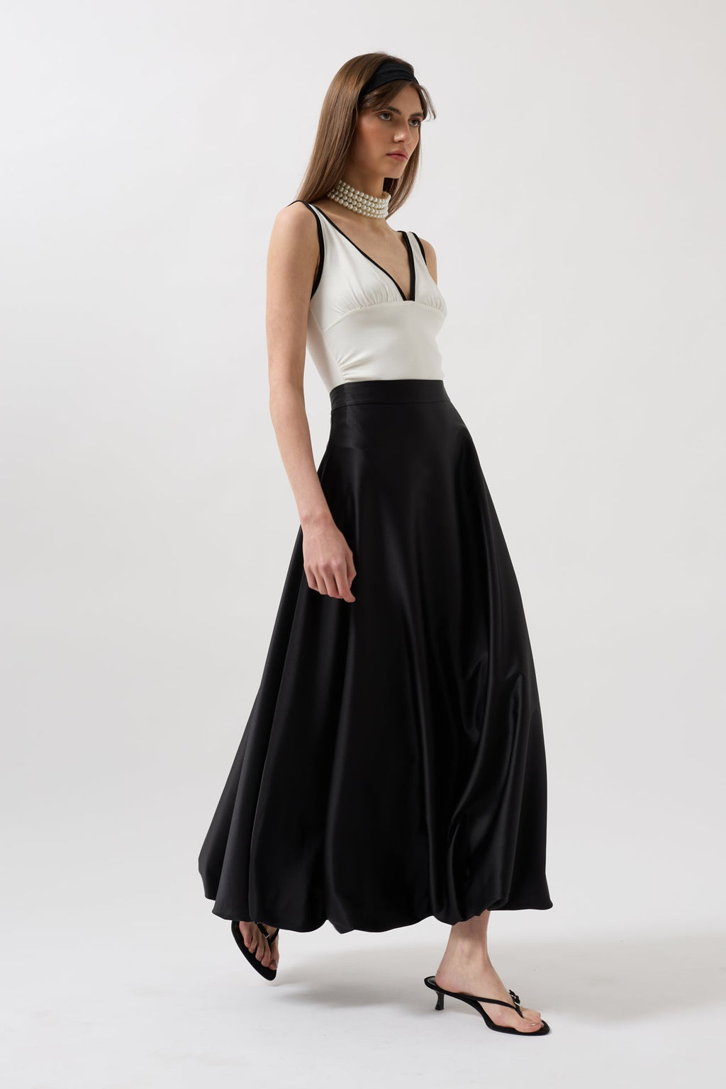 Satin Balloon Detail Midi Black Skirt