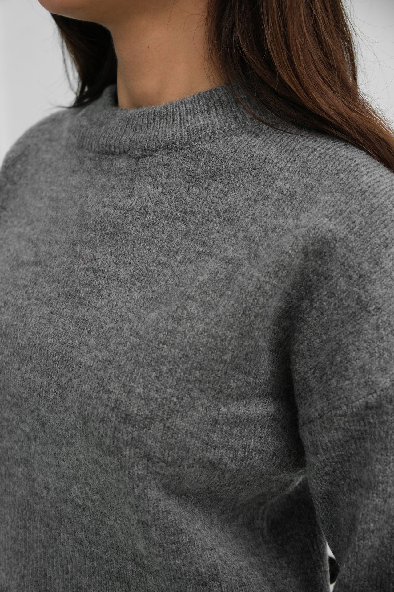 Sifir Collar Gray Crop Knit Sweater