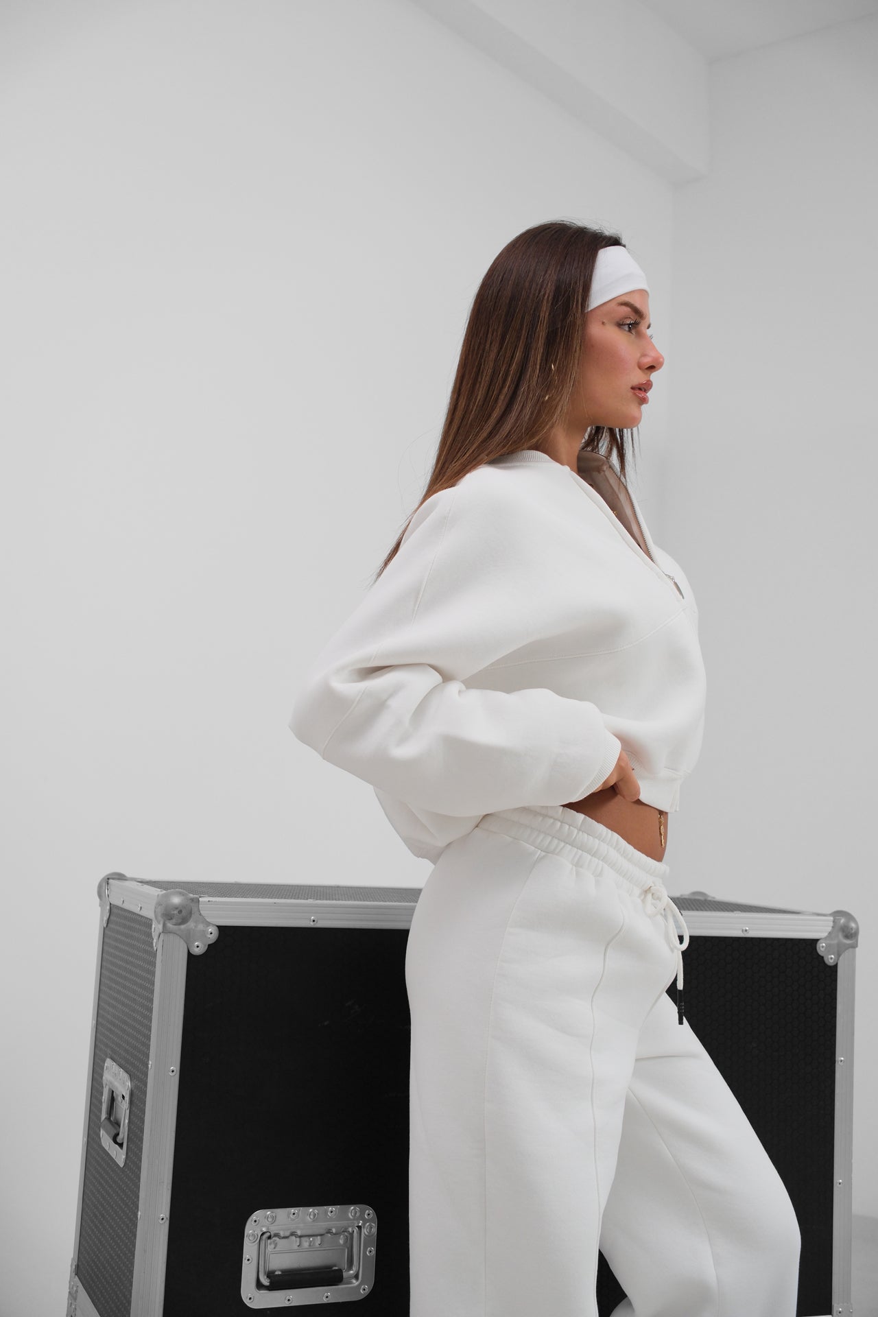 Sifir Collar Zip-Up White Sweatshirt Tracksuit Takimi
