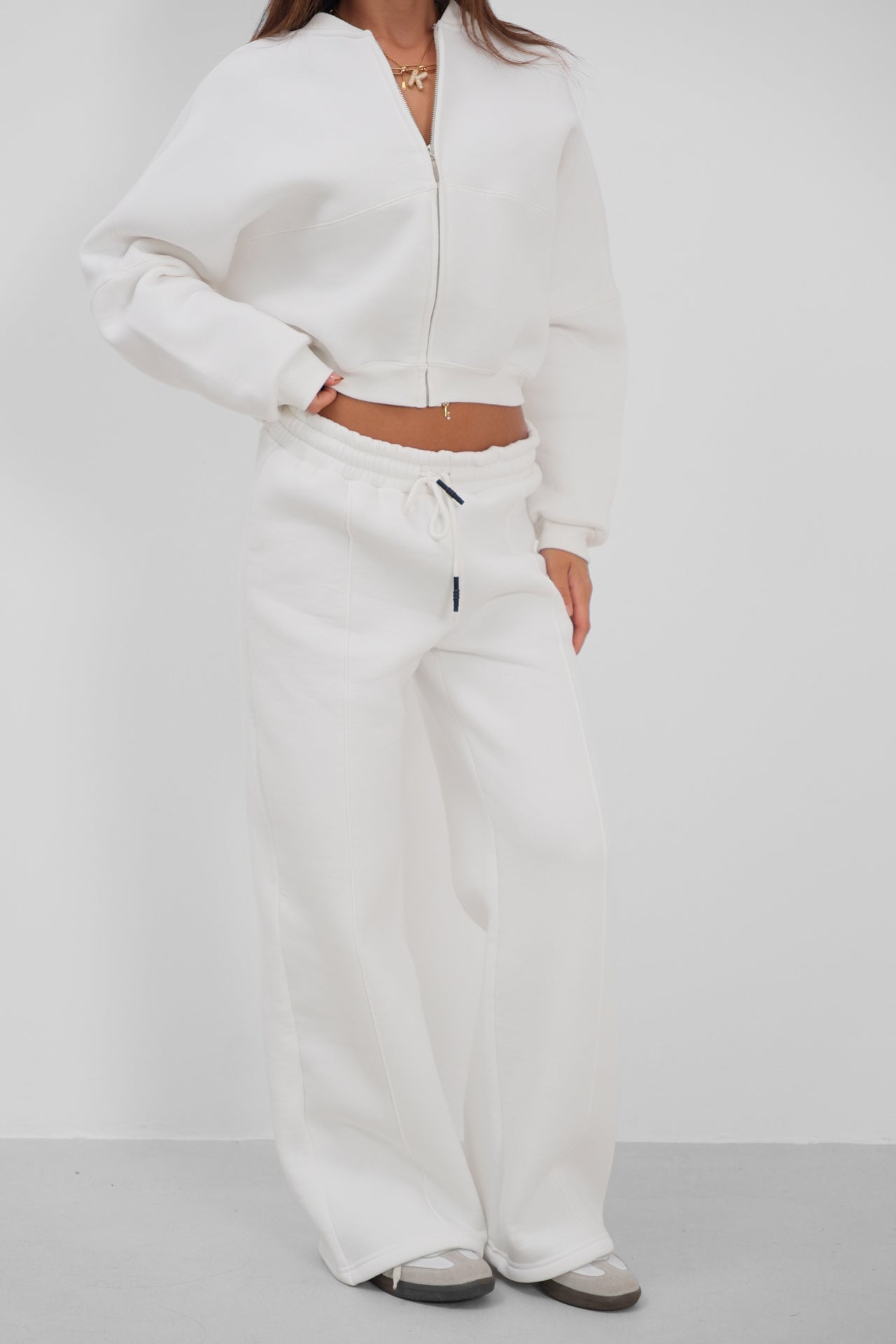 Sifir Collar Zip-Up White Sweatshirt Tracksuit Takimi