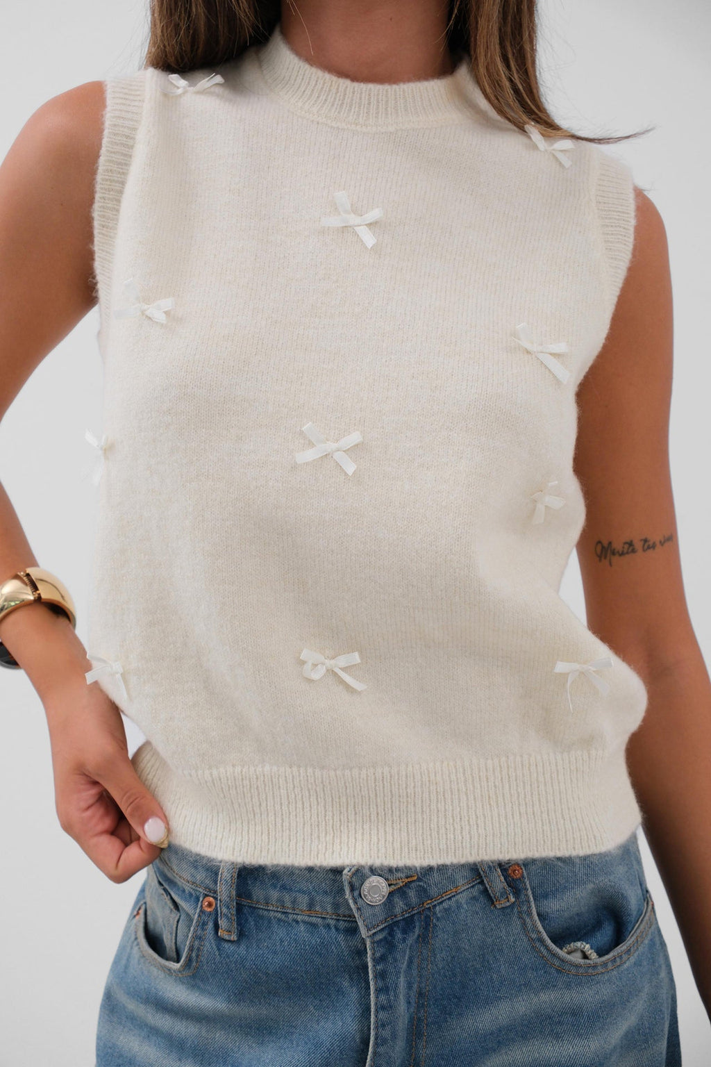 Sifir Collar Fiyonk Detailed White Knit Suveter