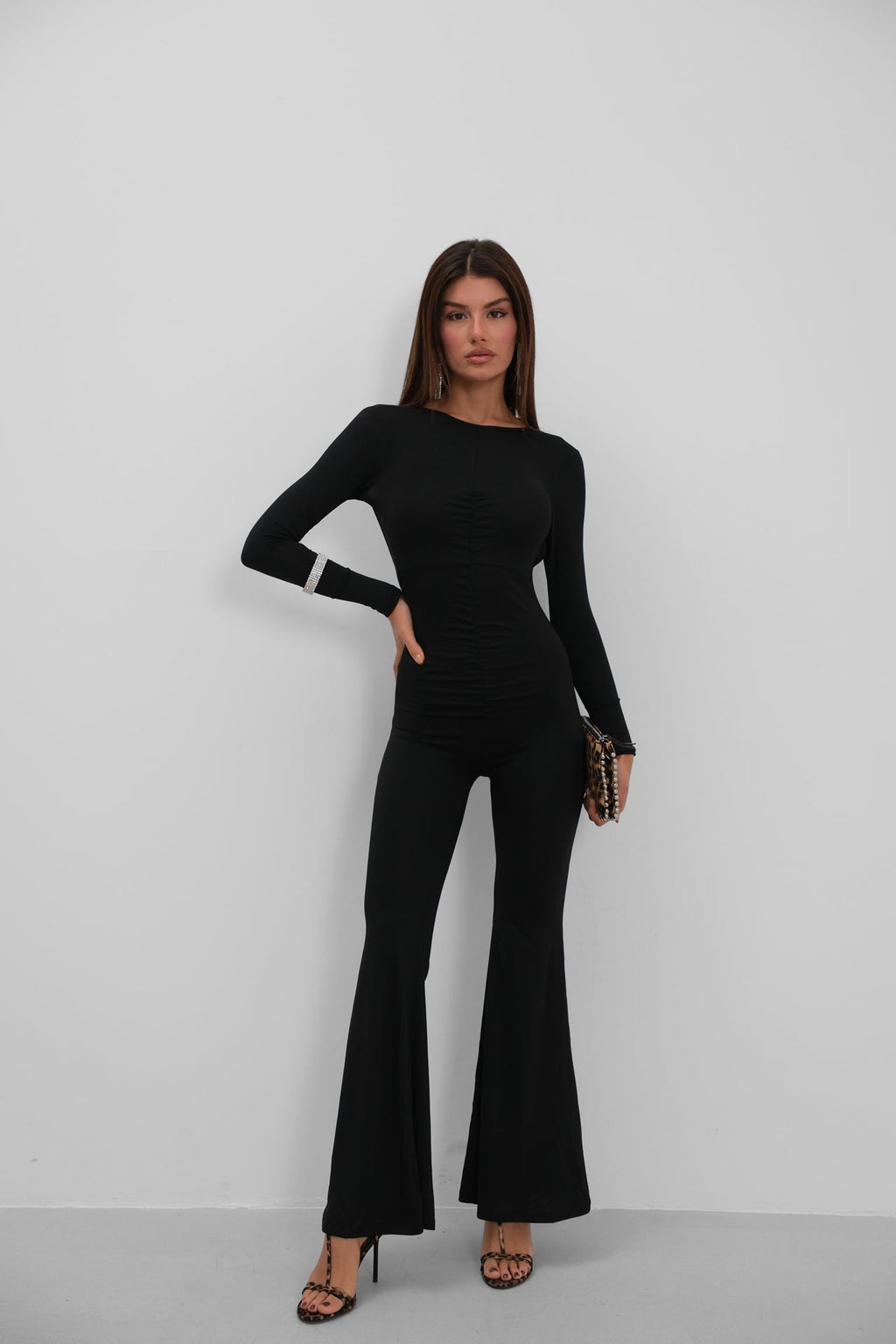 Sirt Dekolteli Ruched Front Ispanyol Leg Black Tulum