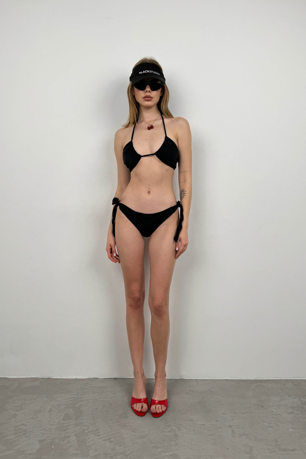 Strapless Neck Tieli Black Bikini Set