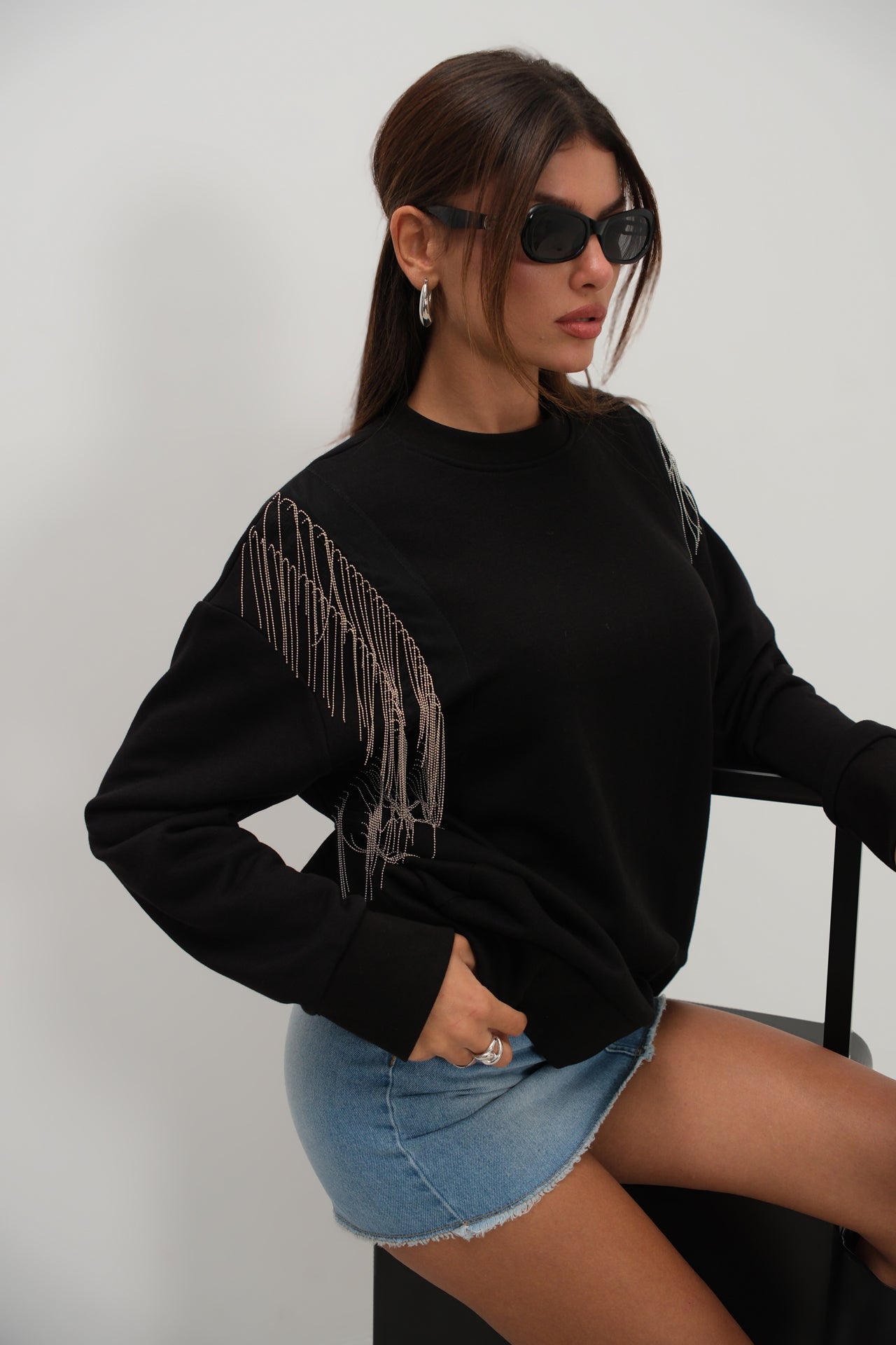 Stone Accessory Oversize Black Sweatshirtshirt