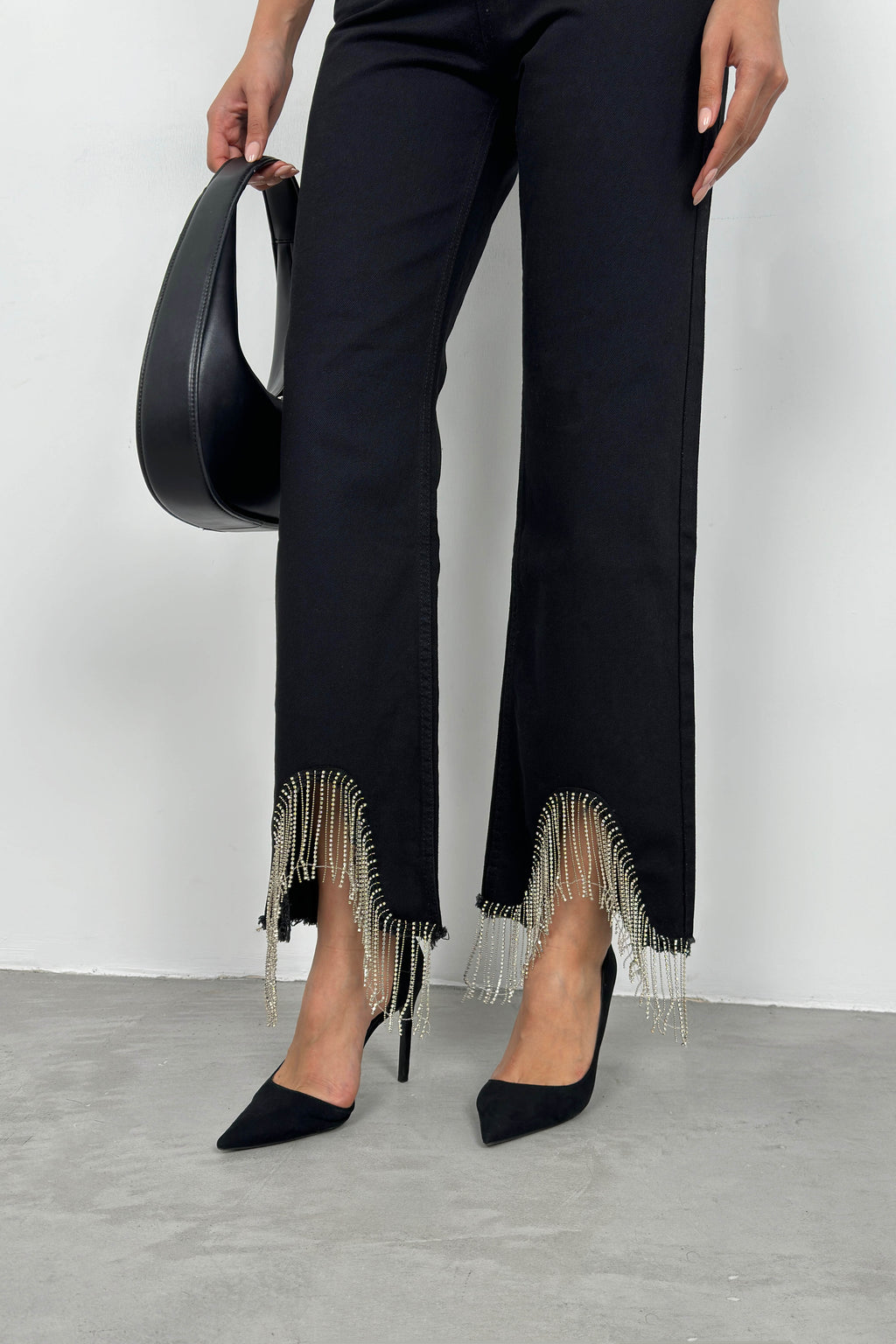 Stone Detail Fringed Black Jean