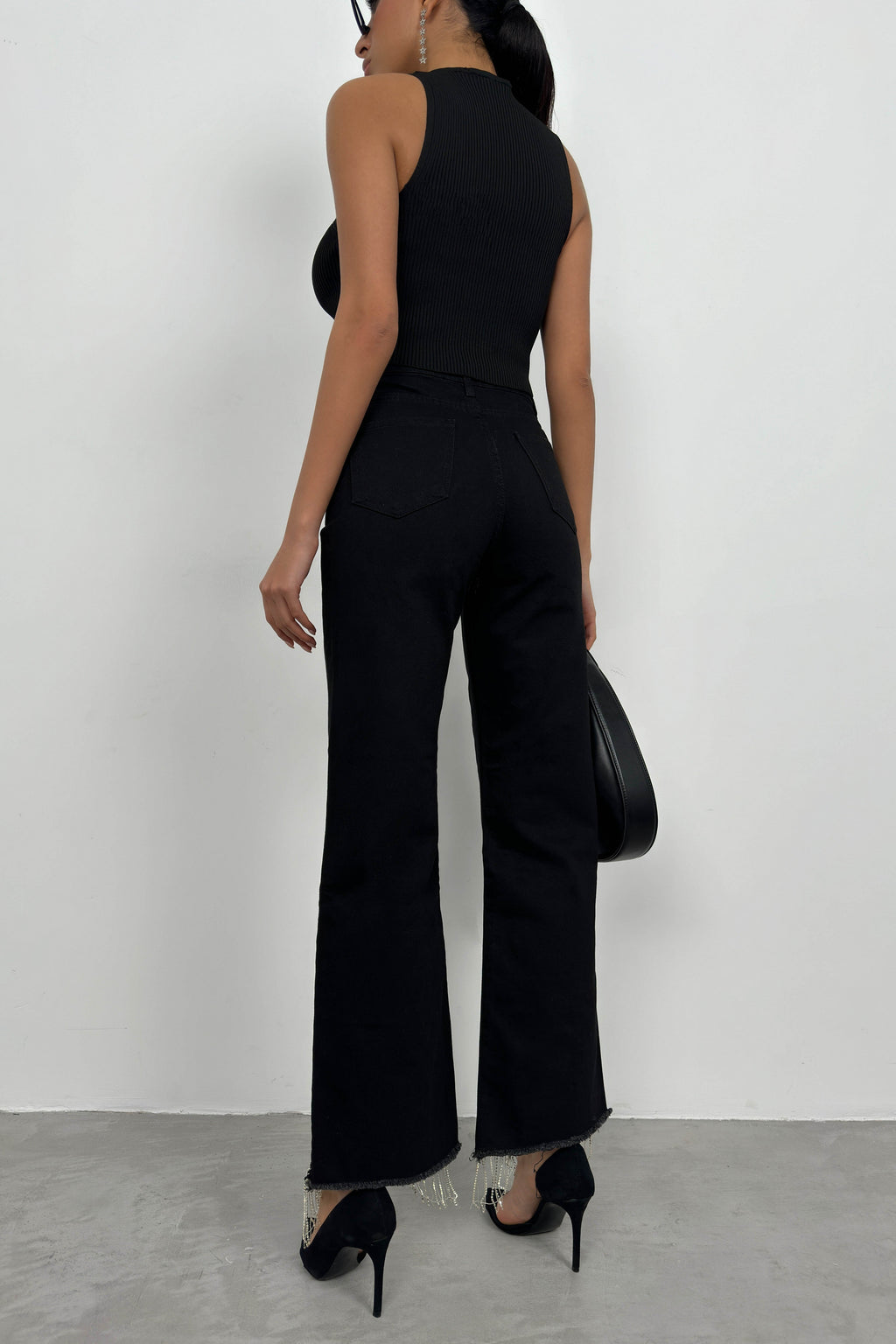 Stone Detail Fringed Black Jean
