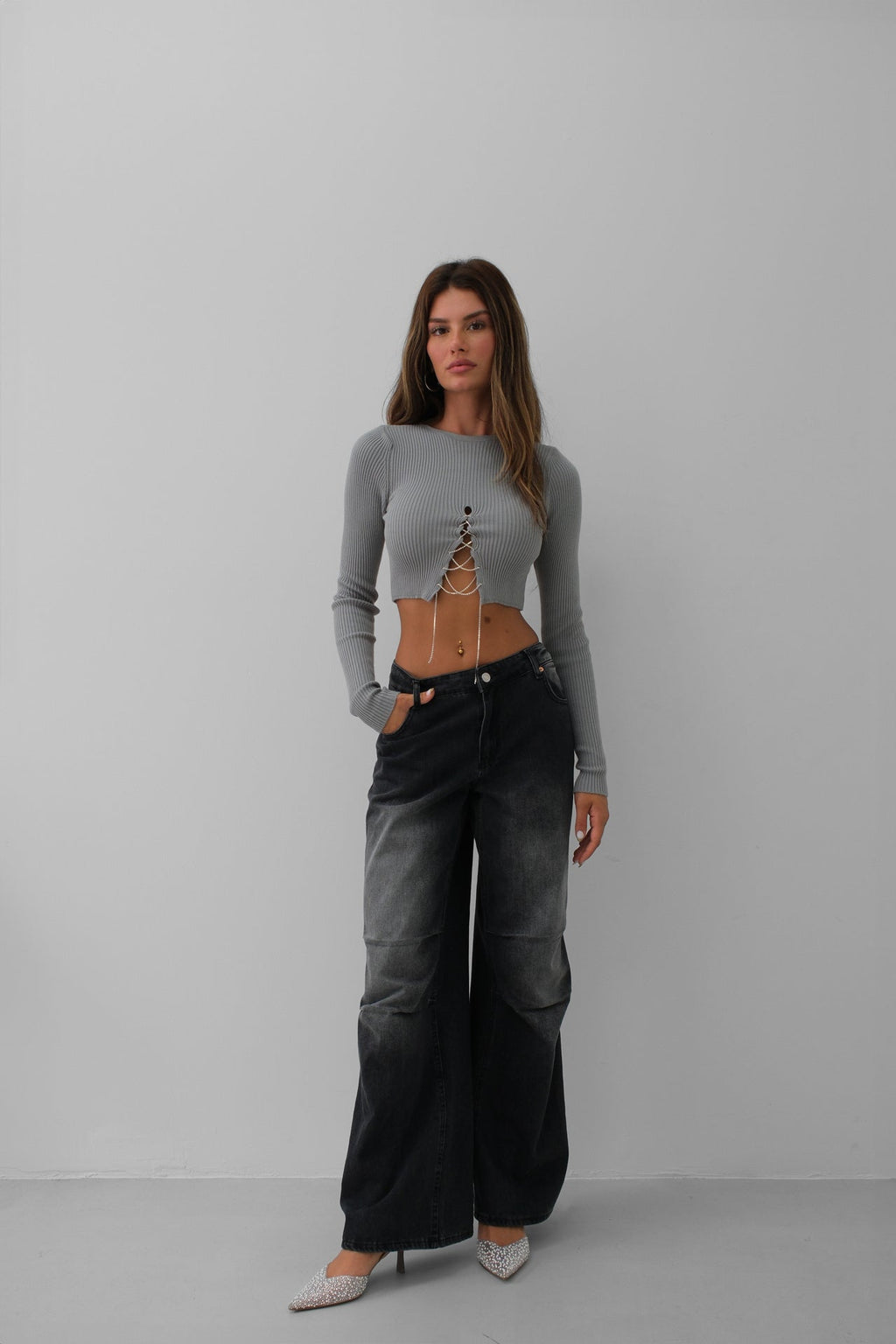 Stone Detail Knit Collar Gray Crop Blouse