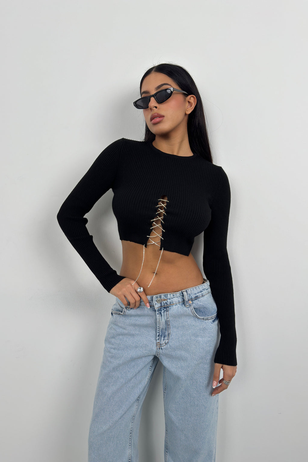 Stone Detail Knit Collar Black Crop Blouse