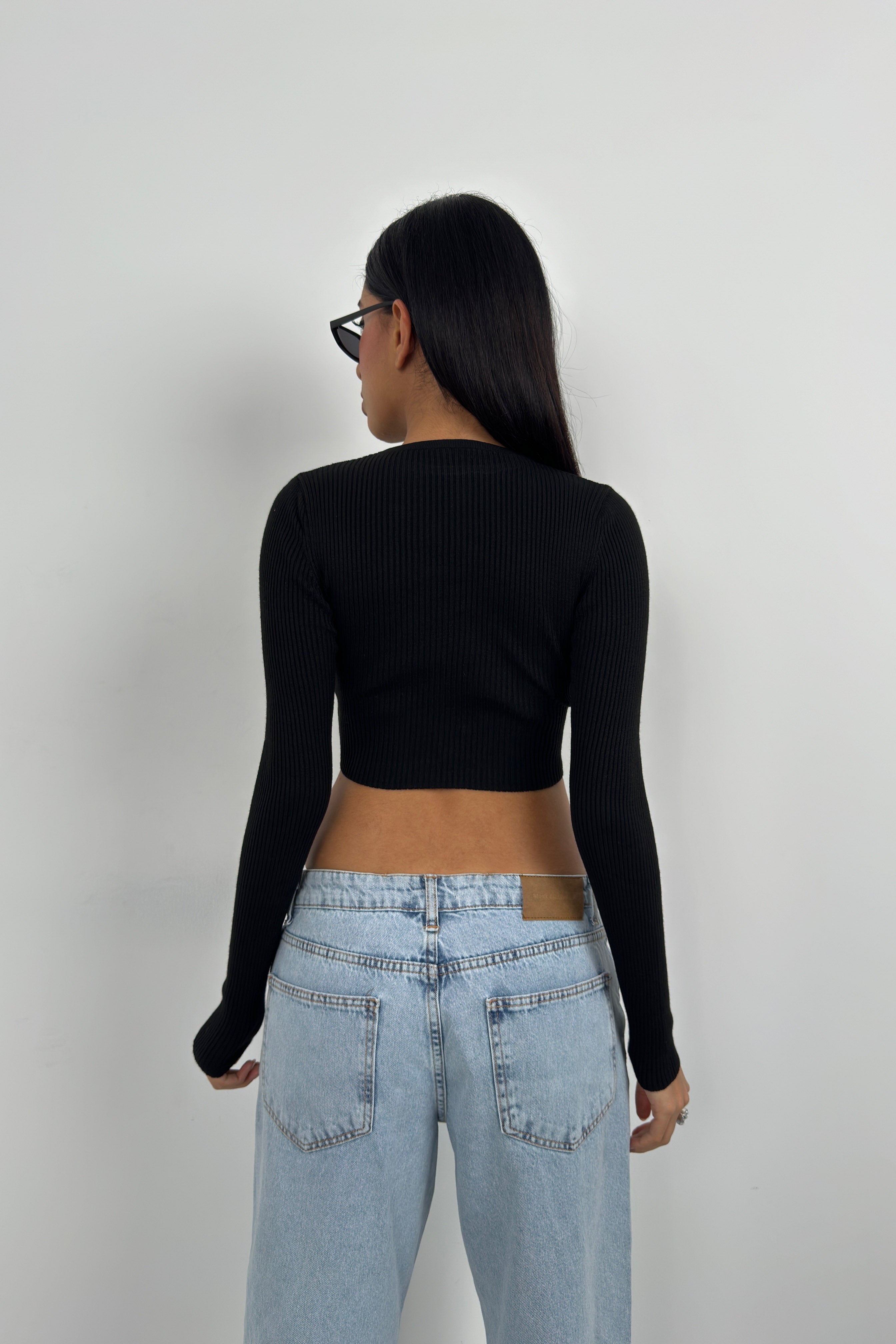 Stone Detail Knit Collar Black Crop Blouse