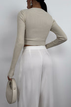 Stone Detail Knit Collar Stone Crop Blouse