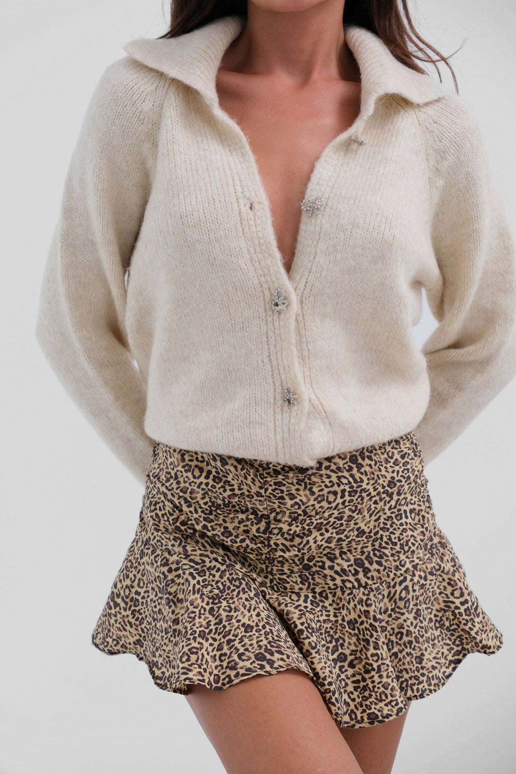 Tasli Fiyonk Buttoned Knit Cardigan