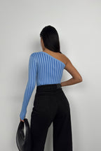 Single-Sleeve Fitilli Blue Knit Blouse