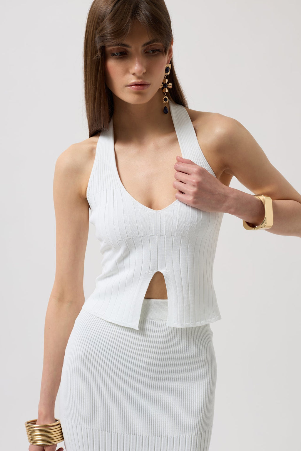V Detail Textured Crop White Blouse
