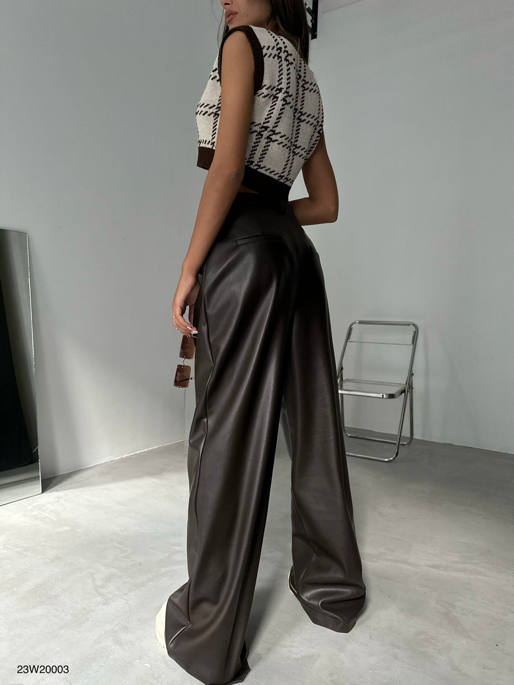 V-Neck Beige Brown Crop Sweater Vest