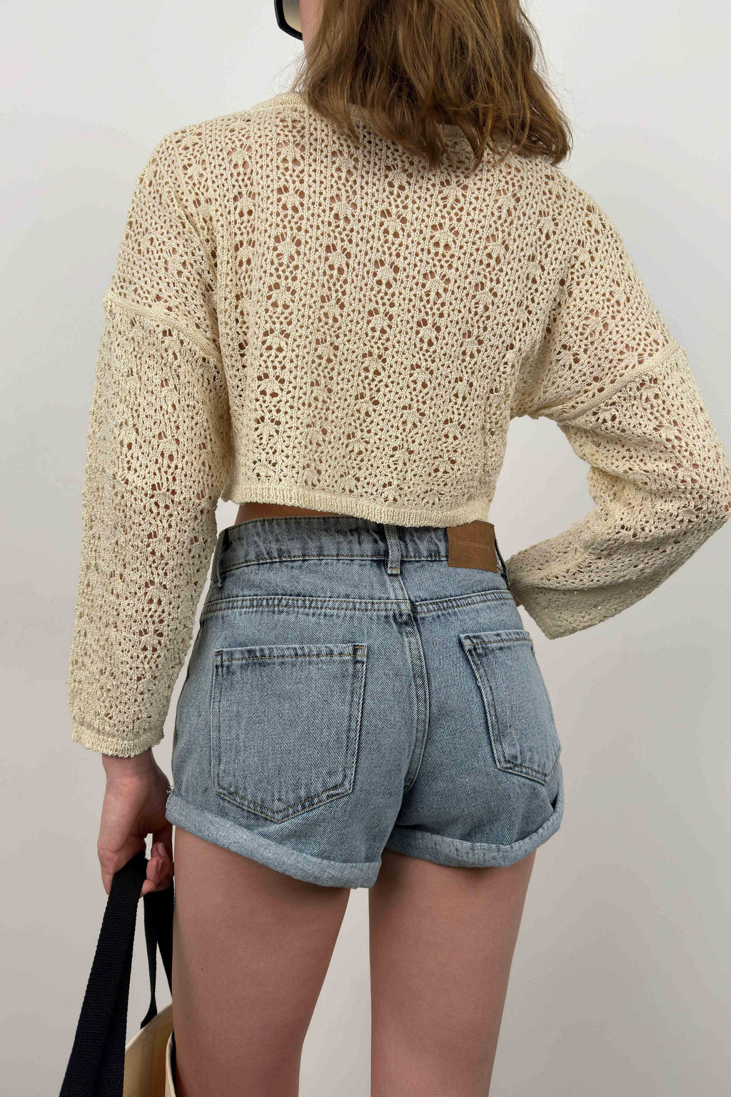 V-Neck Knit Ecru Crop Sweatshirts