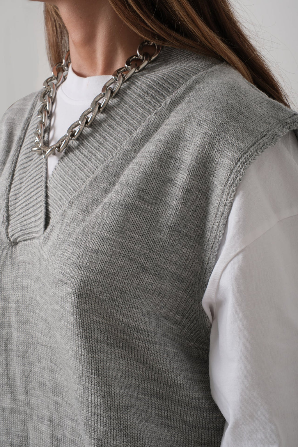 V-Neck Oversize Gray Suveter