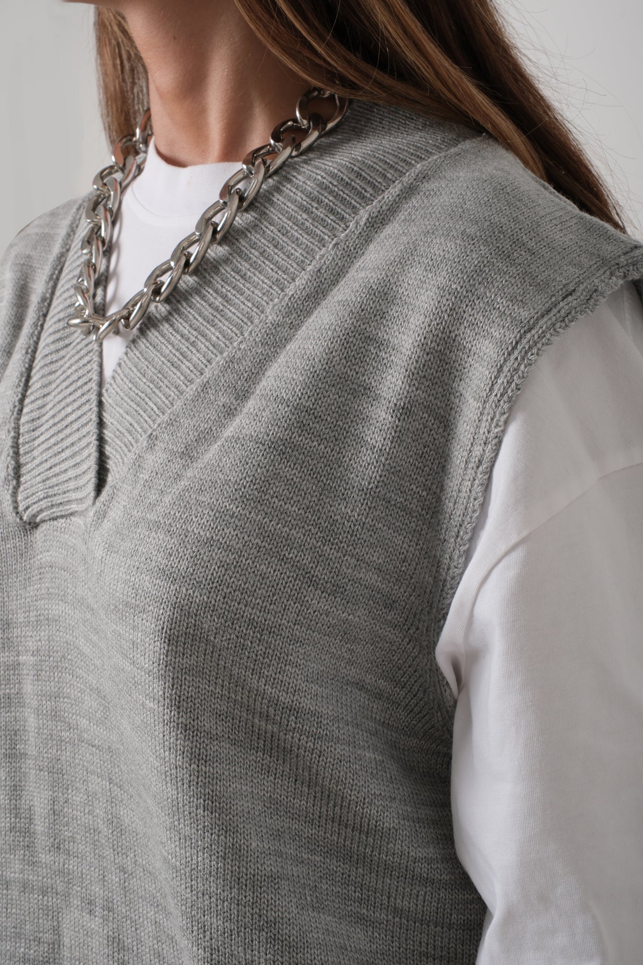 V-Neck Oversize Gray Suveter