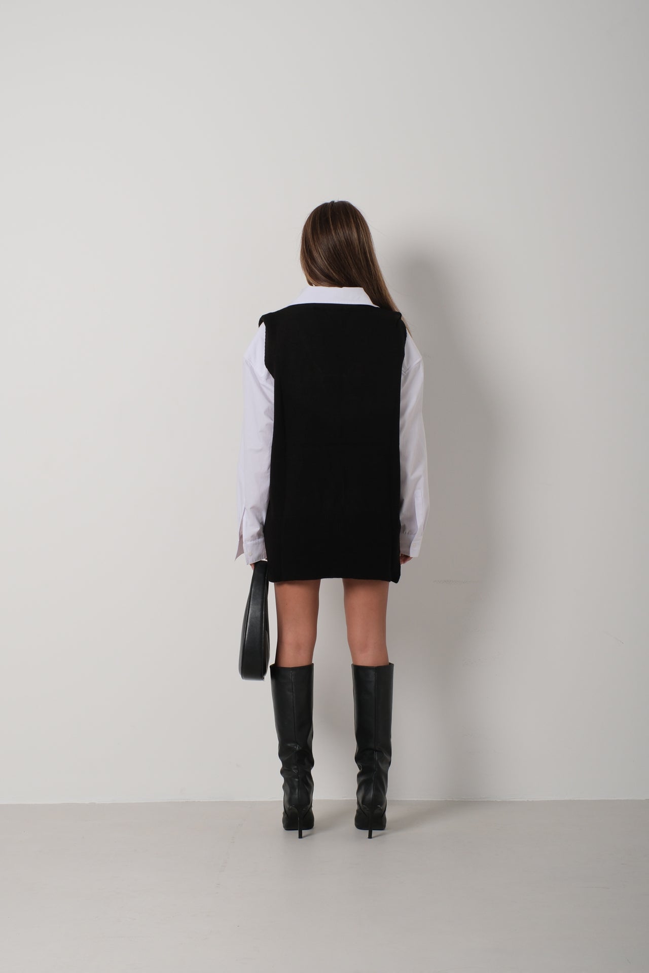V-Neck Oversize Black Suveter