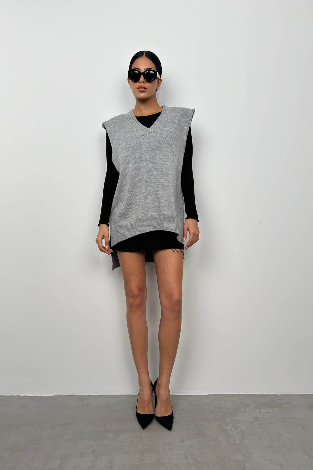 V-Neck Oversize Gray Sweater Vest
