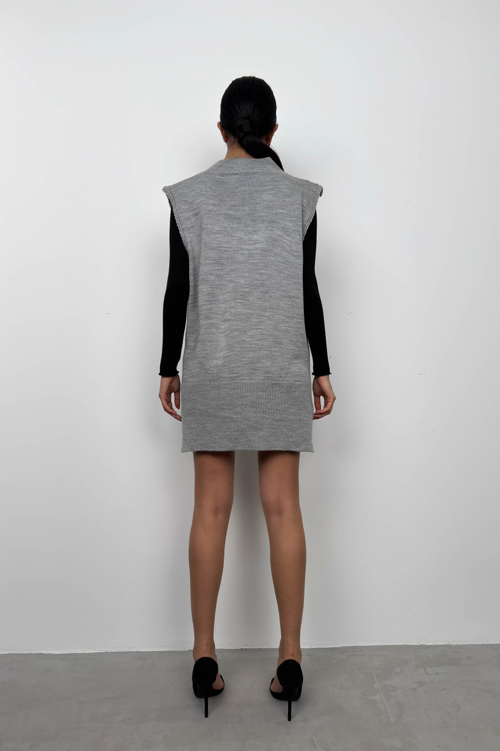 V-Neck Oversize Gray Sweater Vest