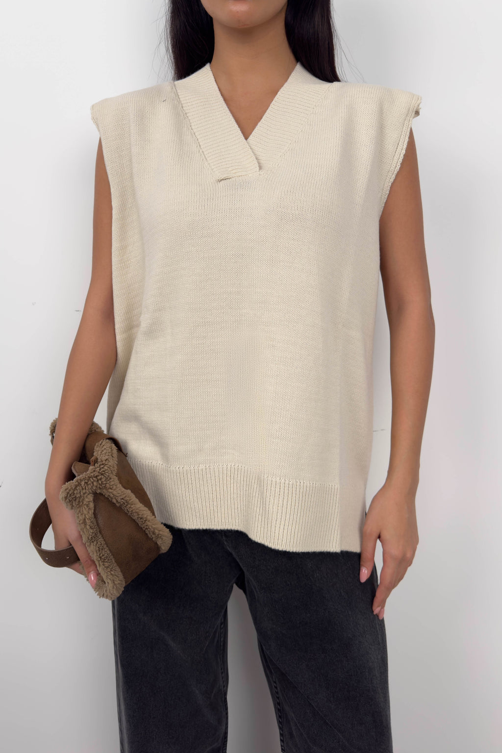 V-Neck Beige Oversize Sweater Vest