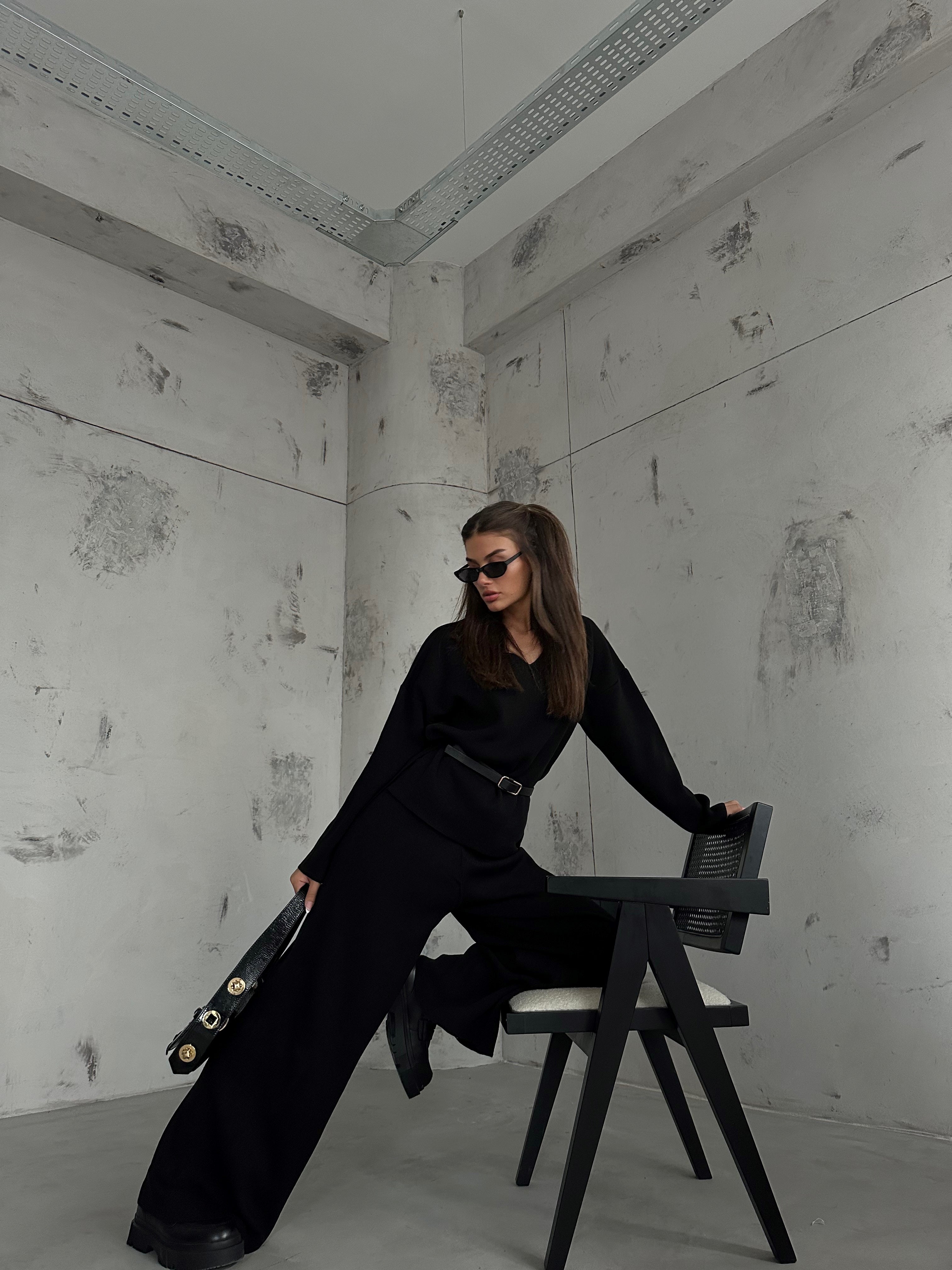 V-Neck Knit Black Sweater Pants Set