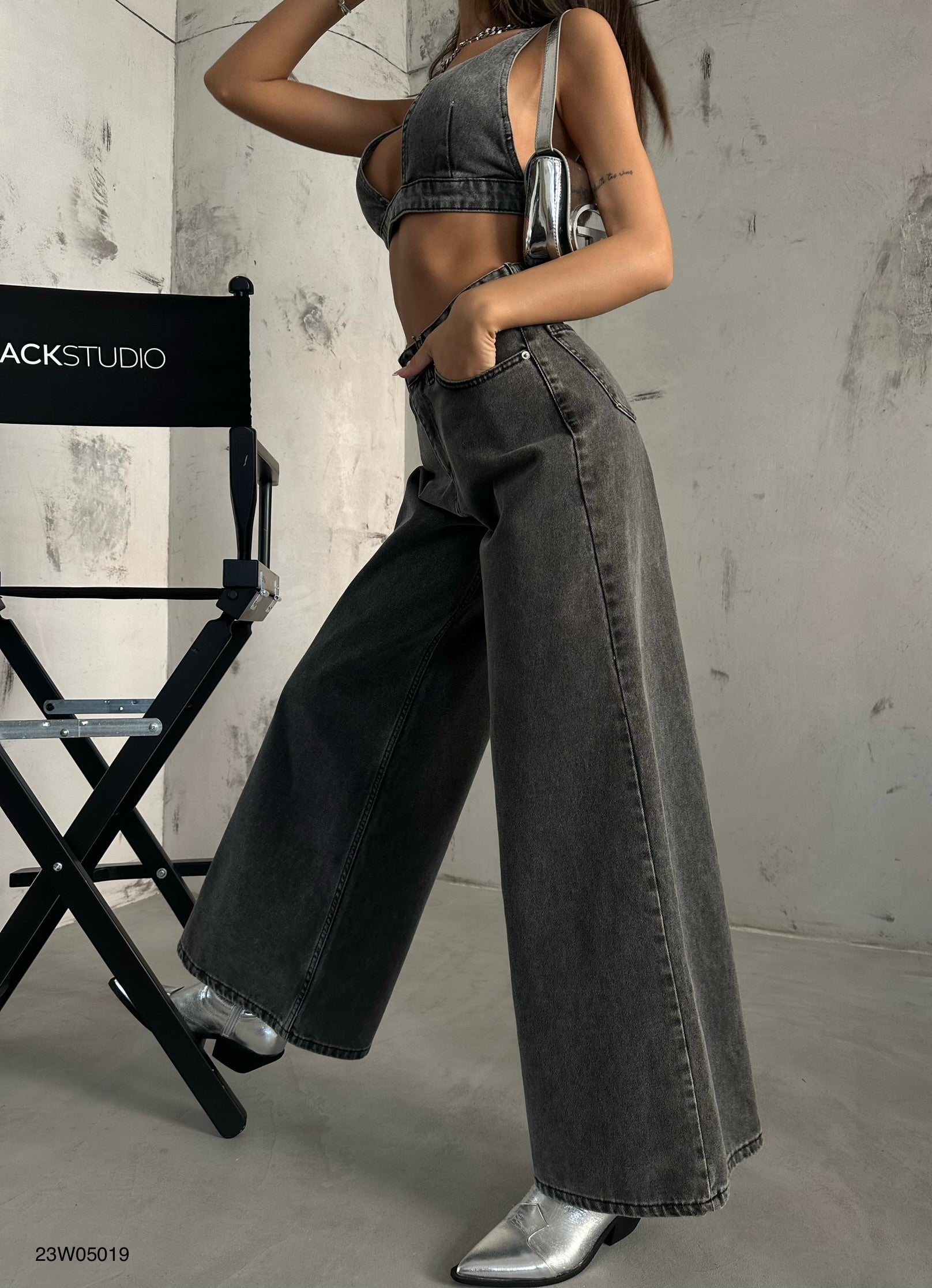 Wide Leg Gray Jeans