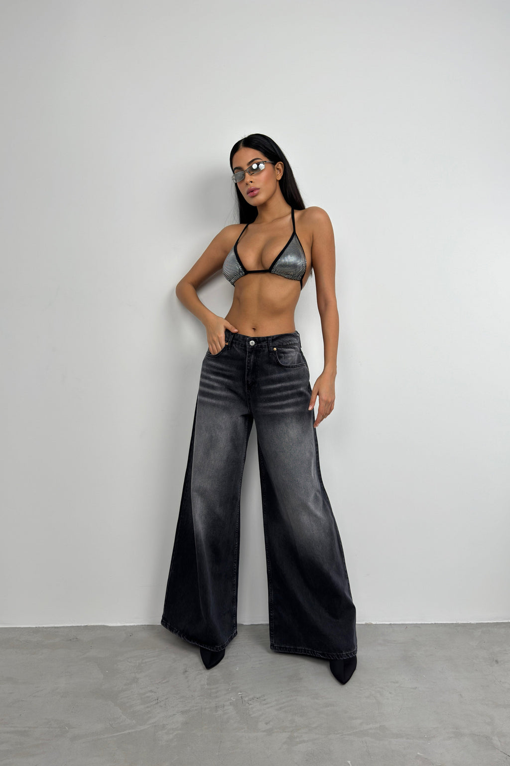Wide Leg Washed Gray Jeanss