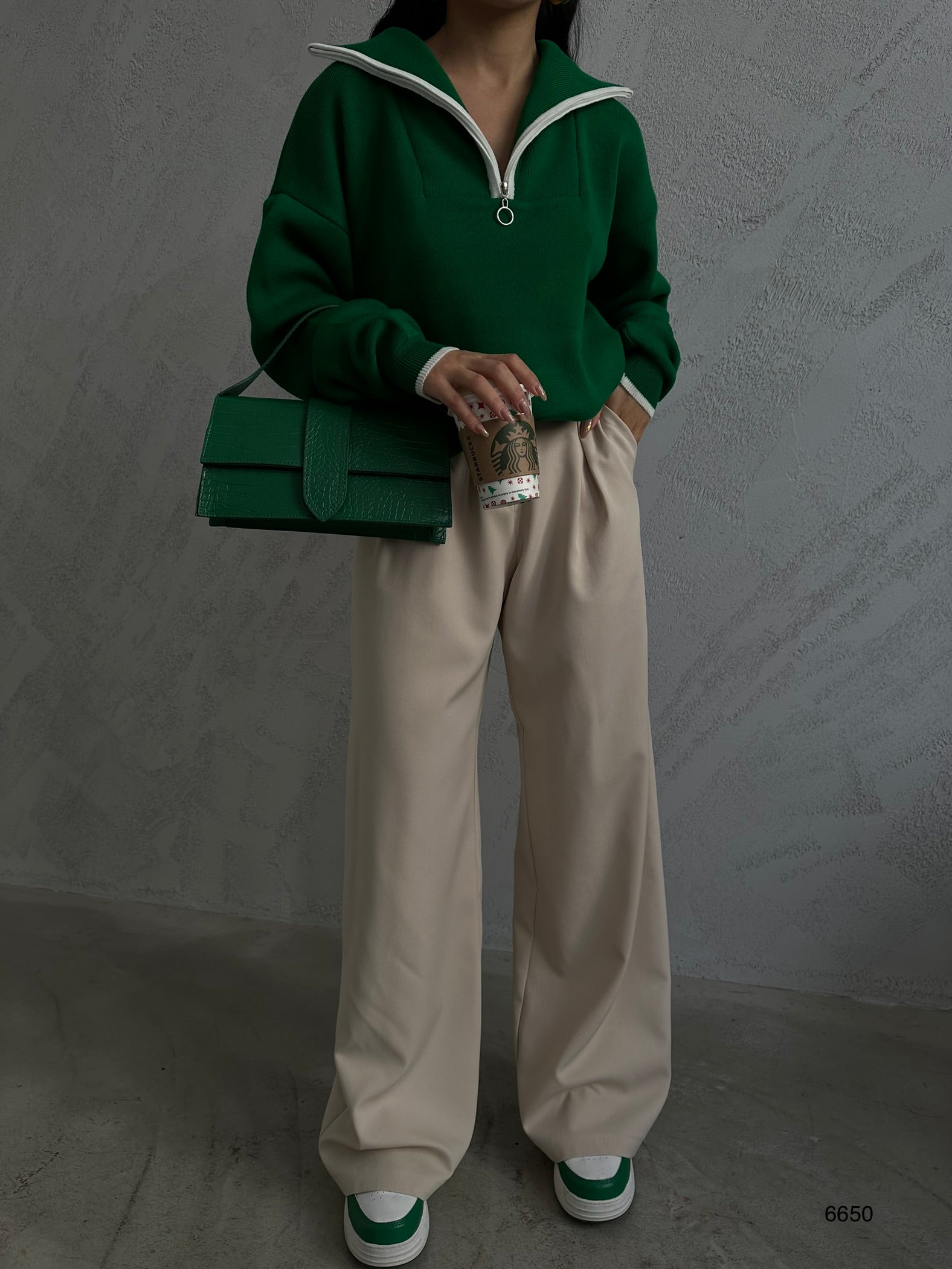 Collar Zipper Detail Green Oversize Sweater
